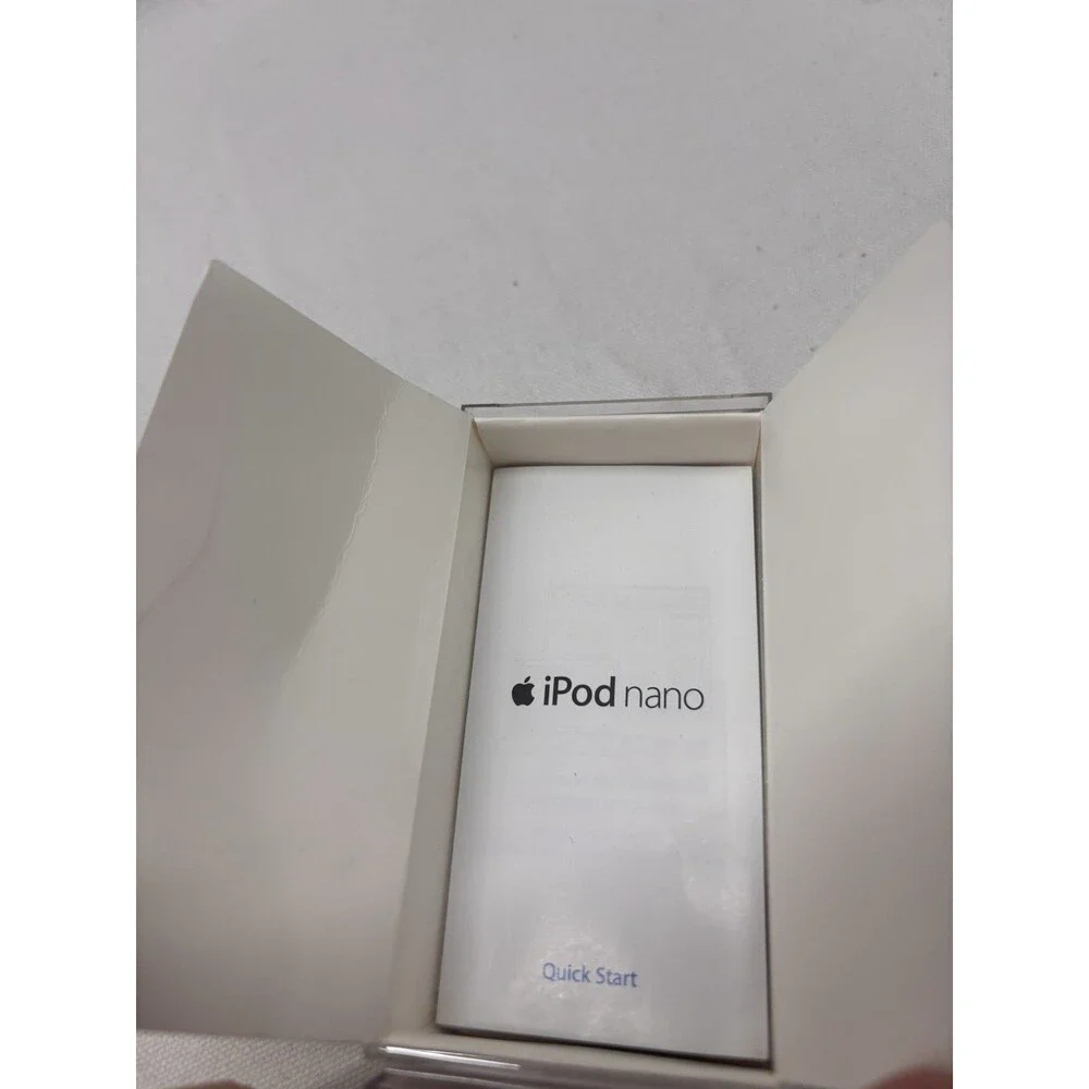 OEM Apple iPod Nano 8GB Silver MB598LL/A Empty Box w/ Manuals & Inserts